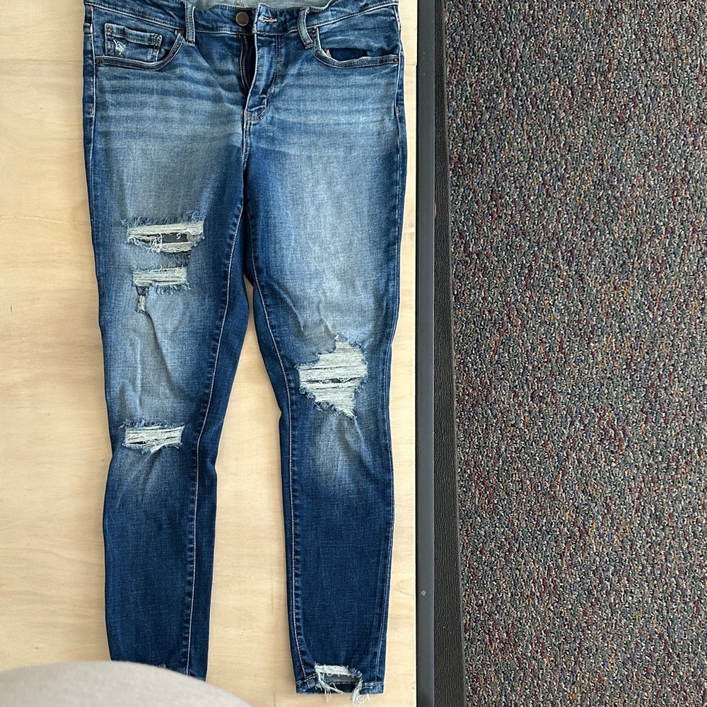 BKE Distressed Dark Blue Skinny Jeans